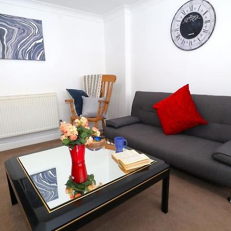 New Sunset Square Eastbourne 2 Bed Apartment, Long Stay Welcome Luaran gambar